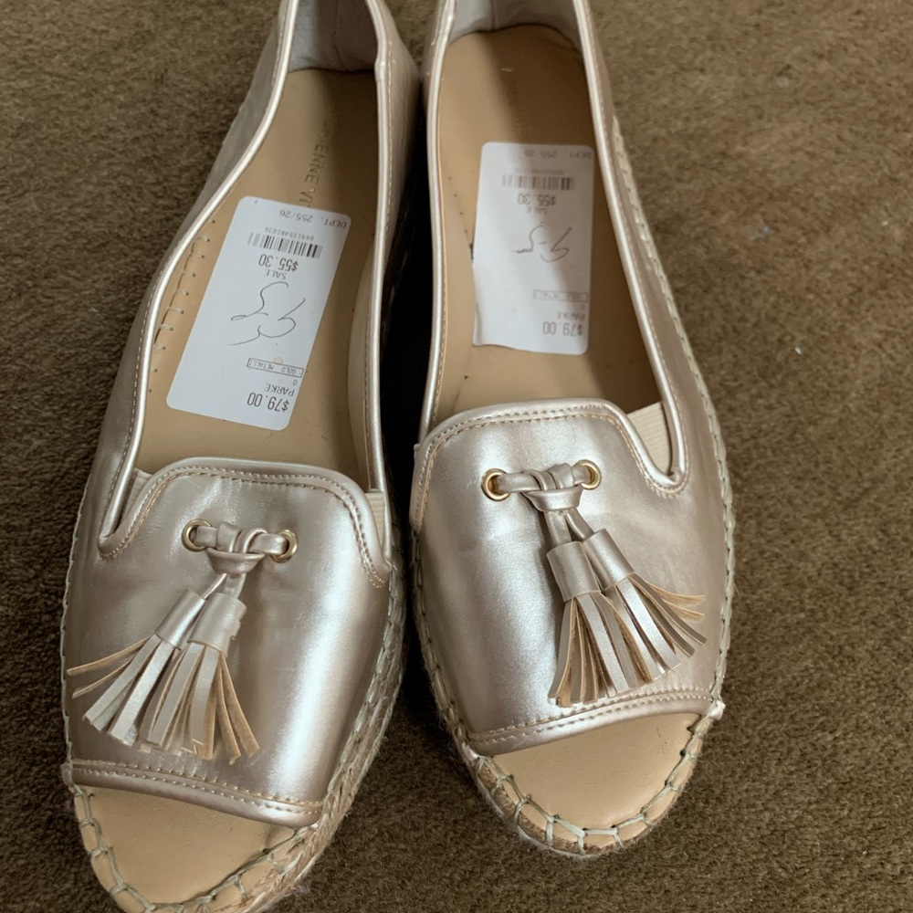 Adrienne Vittadini Gold Platform Sandals